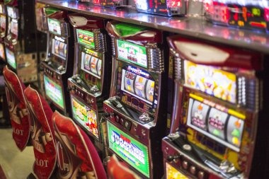 Egypt's Book of Mystery slot game interface on 7svip mobile app showing reel layout and spin controls
