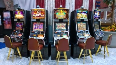 Egypt's Book of Mystery payline diagram and symbol payout table on 7svip